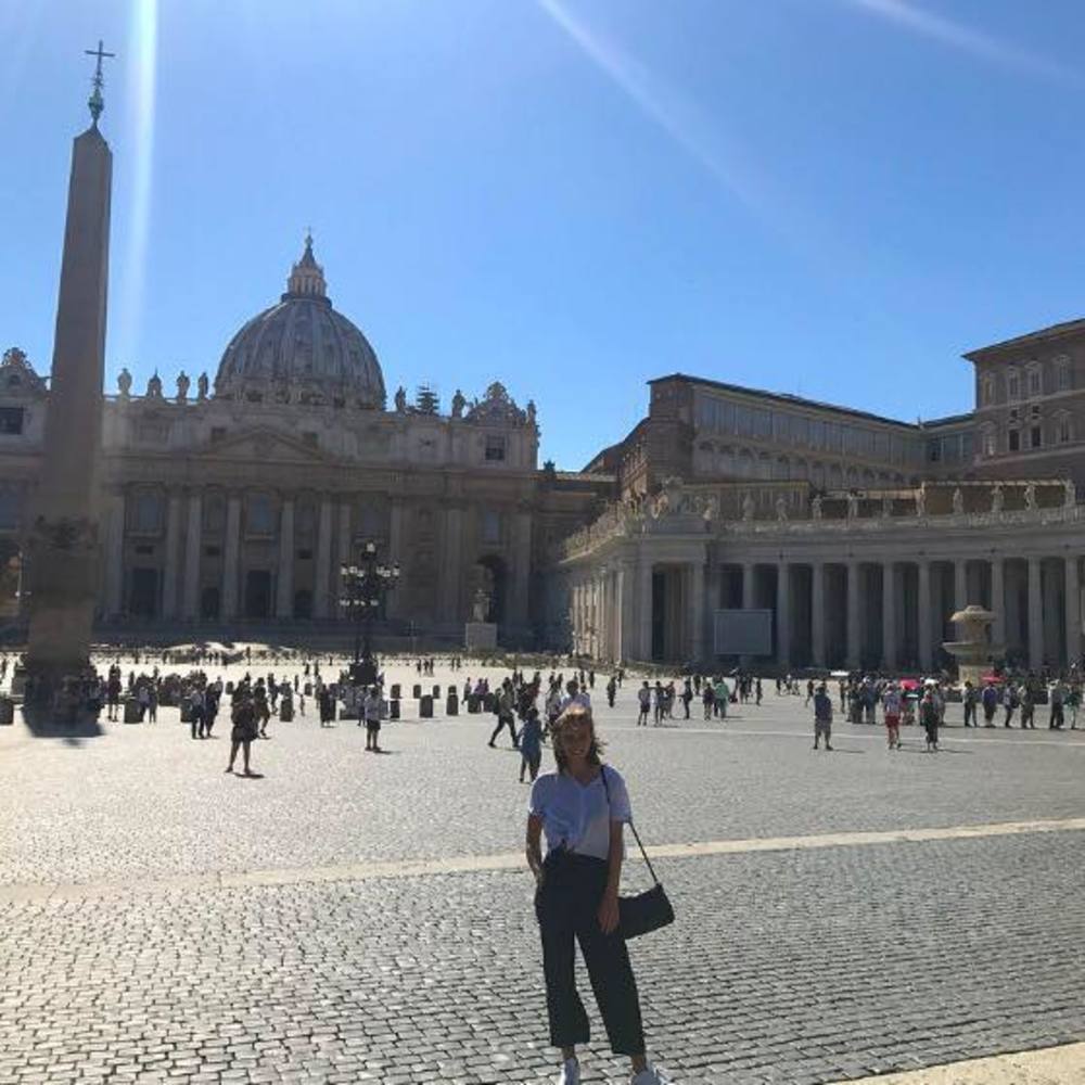 Meet your Posher, Kaya